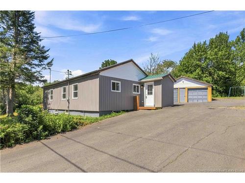 395 Northfield Ave, Minto, NB 