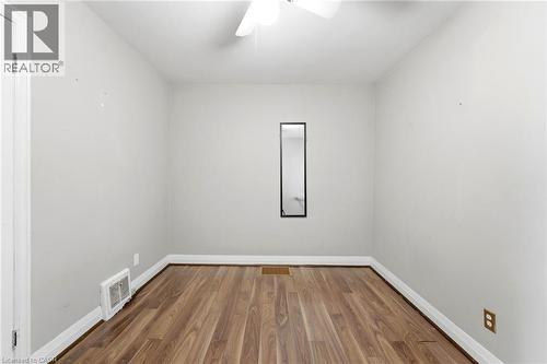 61 Glenmount Avenue, Hamilton, ON - Indoor Photo Showing Other Room