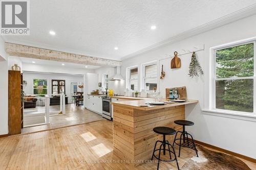 37 Fifth Avenue, Cambridge, ON - Indoor