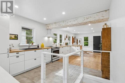 37 Fifth Avenue, Cambridge, ON - Indoor