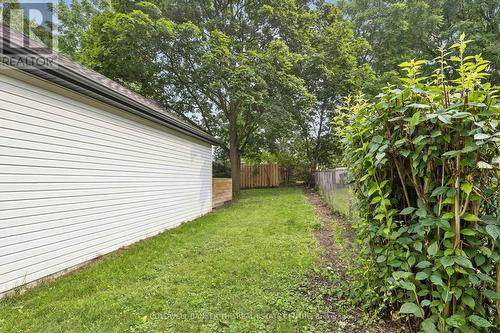 37 Fifth Avenue, Cambridge, ON - Outdoor