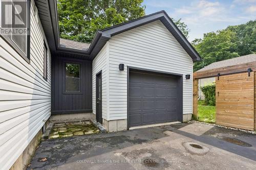 37 Fifth Avenue, Cambridge, ON - Outdoor With Exterior
