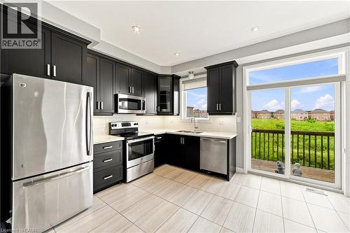 1169 Garner Road E Unit# 86, Hamilton, ON - Indoor Photo Showing Kitchen With Stainless Steel Kitchen