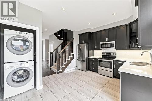 1169 Garner Road E Unit# 86, Hamilton, ON - Indoor Photo Showing Laundry Room