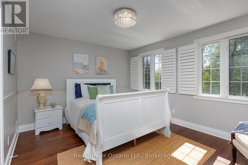 9 Paige Court, Hamilton Township, ON - Indoor Photo Showing Bedroom