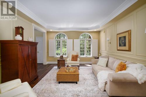 9 Paige Court, Hamilton Township, ON - Indoor Photo Showing Living Room