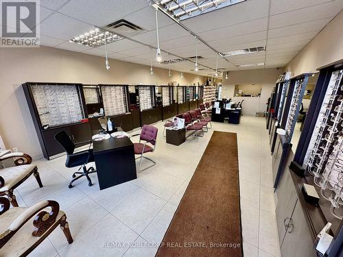 4105 Steeles Avenue W, Toronto, ON 