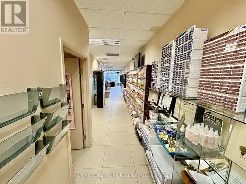 4105 Steeles Avenue W, Toronto, ON 
