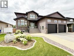 505 Brown CRESCENT  Weyburn, SK S4H 0M9