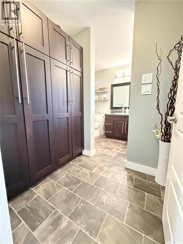 505 Brown Crescent, Weyburn, SK - Indoor Photo Showing Other Room
