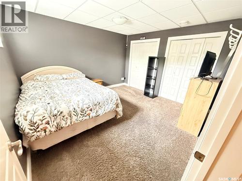 505 Brown Crescent, Weyburn, SK - Indoor Photo Showing Bedroom