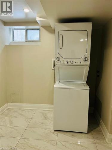 49 Edinburgh Road Unit# Bsmt, Kitchener, ON - Indoor Photo Showing Laundry Room
