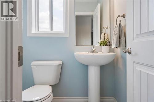 898A Gzowski Street, Fergus, ON - Indoor Photo Showing Bathroom