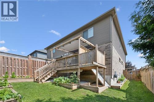 898A Gzowski Street, Fergus, ON - Outdoor