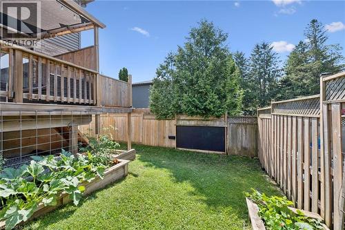 898A Gzowski Street, Fergus, ON - Outdoor