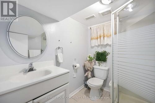 62 Secroft Crescent, Toronto, ON - Indoor Photo Showing Bathroom