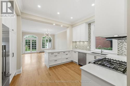 284 Crichton Street, Ottawa, ON - Indoor Photo Showing Kitchen With Upgraded Kitchen