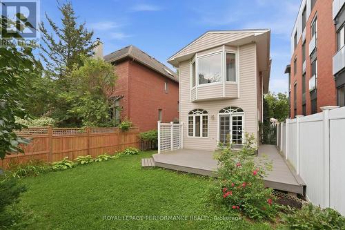 284 Crichton Street, Ottawa, ON - Outdoor