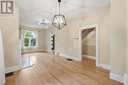 284 Crichton Street, Ottawa, ON - Indoor Photo Showing Other Room