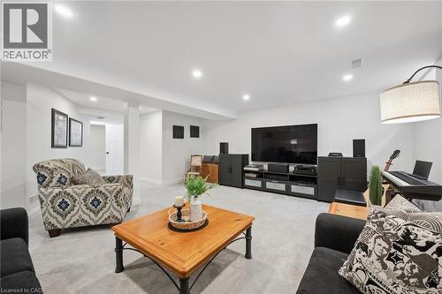291 Grey Silo Road, Waterloo, ON - Indoor Photo Showing Living Room
