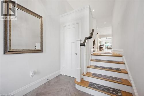 291 Grey Silo Road, Waterloo, ON - Indoor Photo Showing Other Room