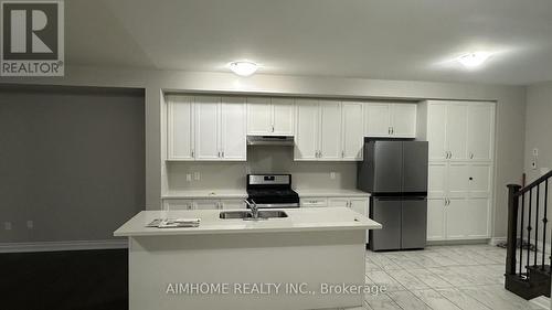 52 Liam Lane, Markham, ON - Indoor Photo Showing Kitchen With Double Sink