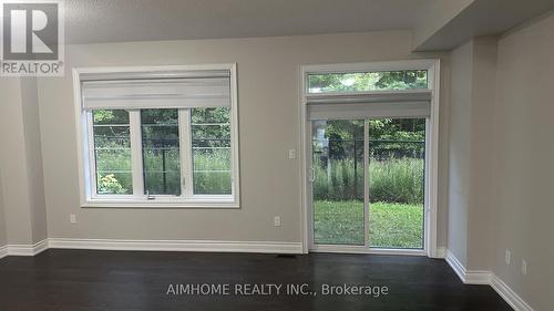 52 Liam Lane, Markham, ON - Indoor Photo Showing Other Room