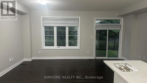 52 Liam Lane, Markham, ON - Indoor Photo Showing Other Room