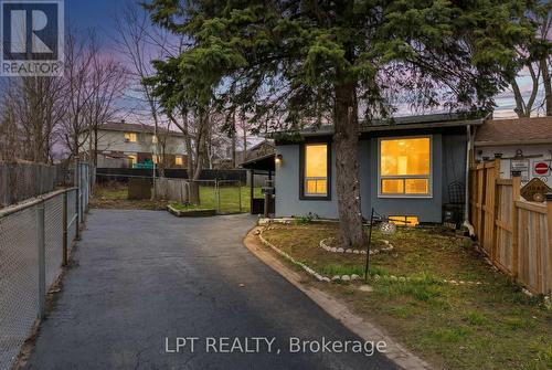 55H CHAUCER CRESCENT  Barrie, ON L4N 4T8