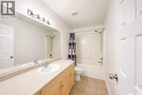 338 Stensrud Road, Saskatoon, SK - Indoor Photo Showing Bathroom