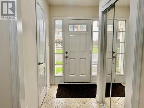 39 SUITOR COURT , Milton, Ontario L9T 8R9 2