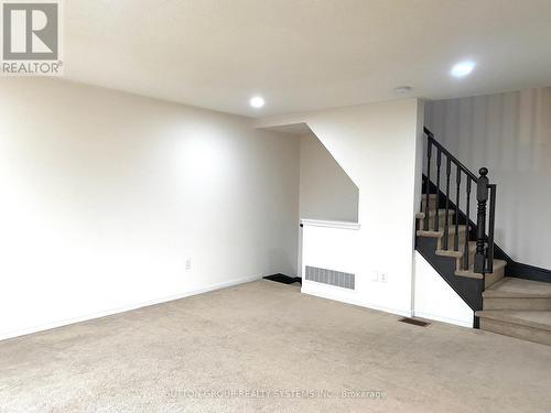 39 SUITOR COURT , Milton, Ontario L9T 8R9 3