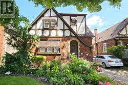 107 BOND STREET S  Hamilton, ON L8S 1S9