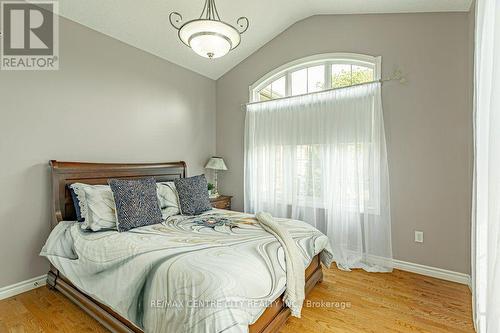 37 - 100 Southgate Parkway, St. Thomas, ON - Indoor Photo Showing Bedroom