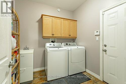 37 - 100 Southgate Parkway, St. Thomas, ON - Indoor Photo Showing Laundry Room