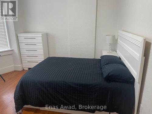 738 MANNING AVENUE , Toronto (Annex), Ontario M6G 2W4 2