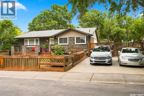 1409 Shannon Road, Regina, SK - Outdoor