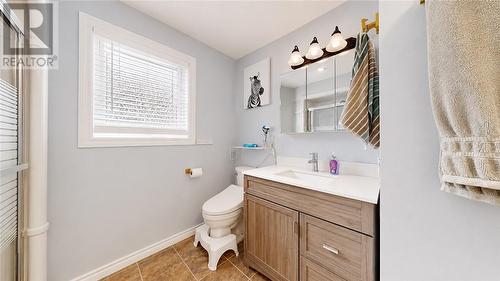 8 Blake, Little Current, ON - Indoor Photo Showing Bathroom