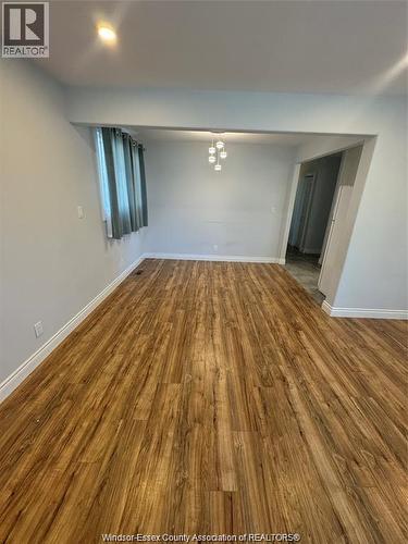 5251 GRAND BOULEVARD Unit# UPPER , Windsor, Ontario N8T 1M2 4