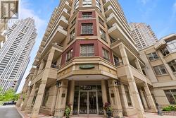 1107 - 350 PRINCESS ROYAL DRIVE  Mississauga, ON L5B 4N1