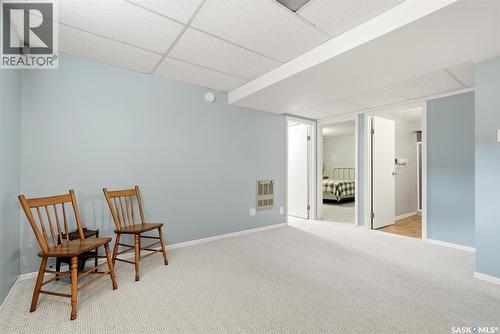 5831 Keffner Bay, Regina, SK - Indoor Photo Showing Other Room