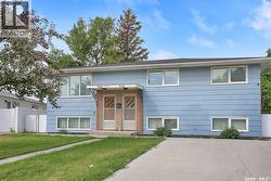 430 Froom CRESCENT  Regina, SK S4N 1T6
