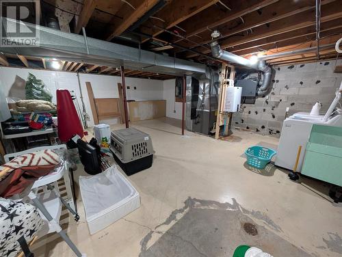 112 Superior Ave, Wawa, ON - Indoor Photo Showing Basement