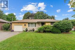 12 TOBEY AVENUE  Guelph (St. George's), ON N1E 1Y6