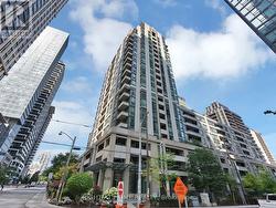 812 - 88 BROADWAY AVENUE Toronto, ON M4P 0A5