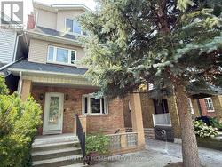 107 MELROSE AVENUE  Toronto, ON M5M 1Y8
