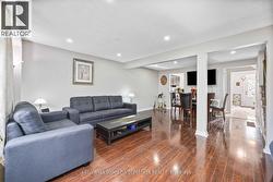 UPPER - 3073 IRESON COURT Mississauga, ON L4T 1N7