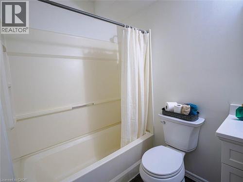 60 Donly Drive S Unit# 206, Simcoe, ON - Indoor Photo Showing Bathroom