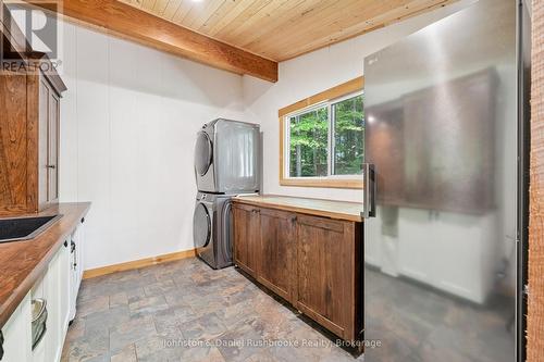 842 Emsdale Lake Road, Kearney, ON - Indoor