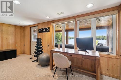 842 Emsdale Lake Road, Kearney, ON - Indoor Photo Showing Office